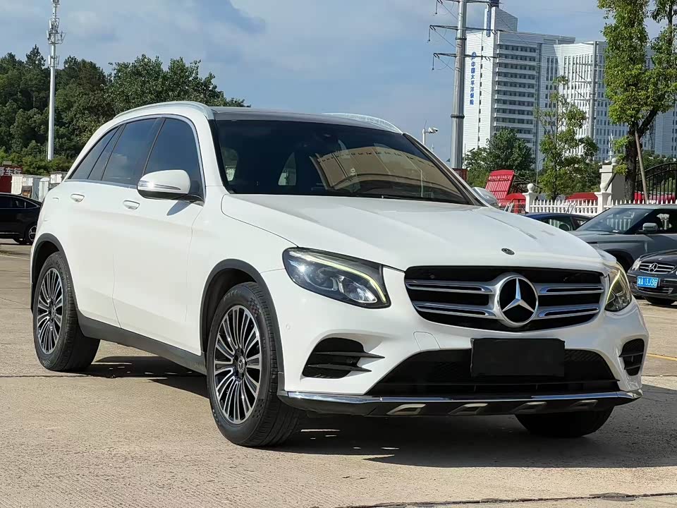 Mercedes-Benz GLC Mercedes-Benz GLC