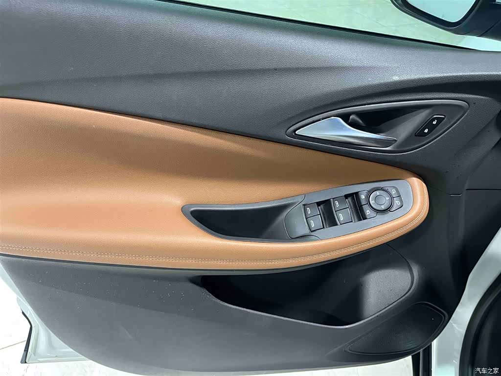 Buick Encore GX, 2022 8