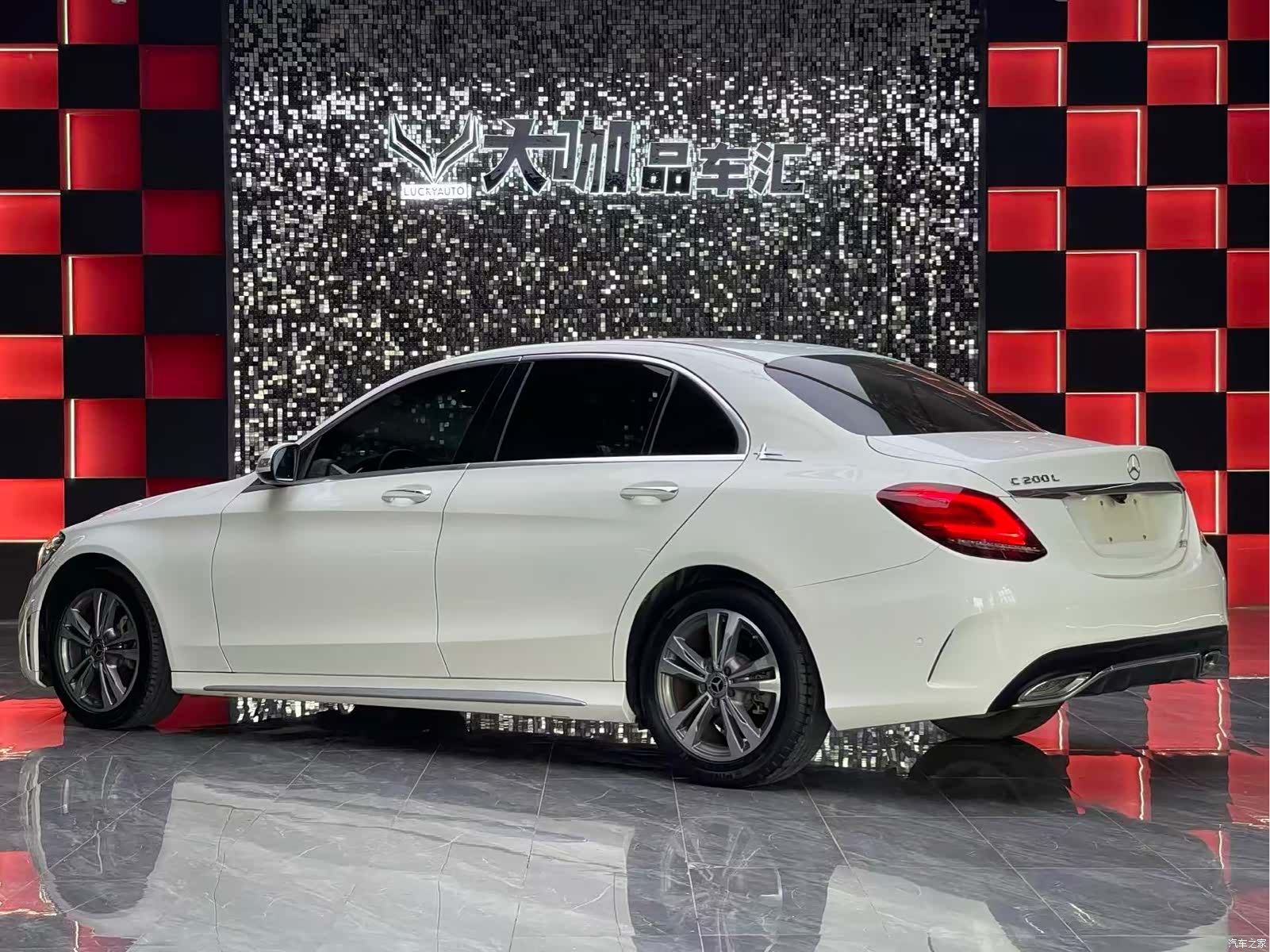 Mercedes-Benz C-Class, 2020 4