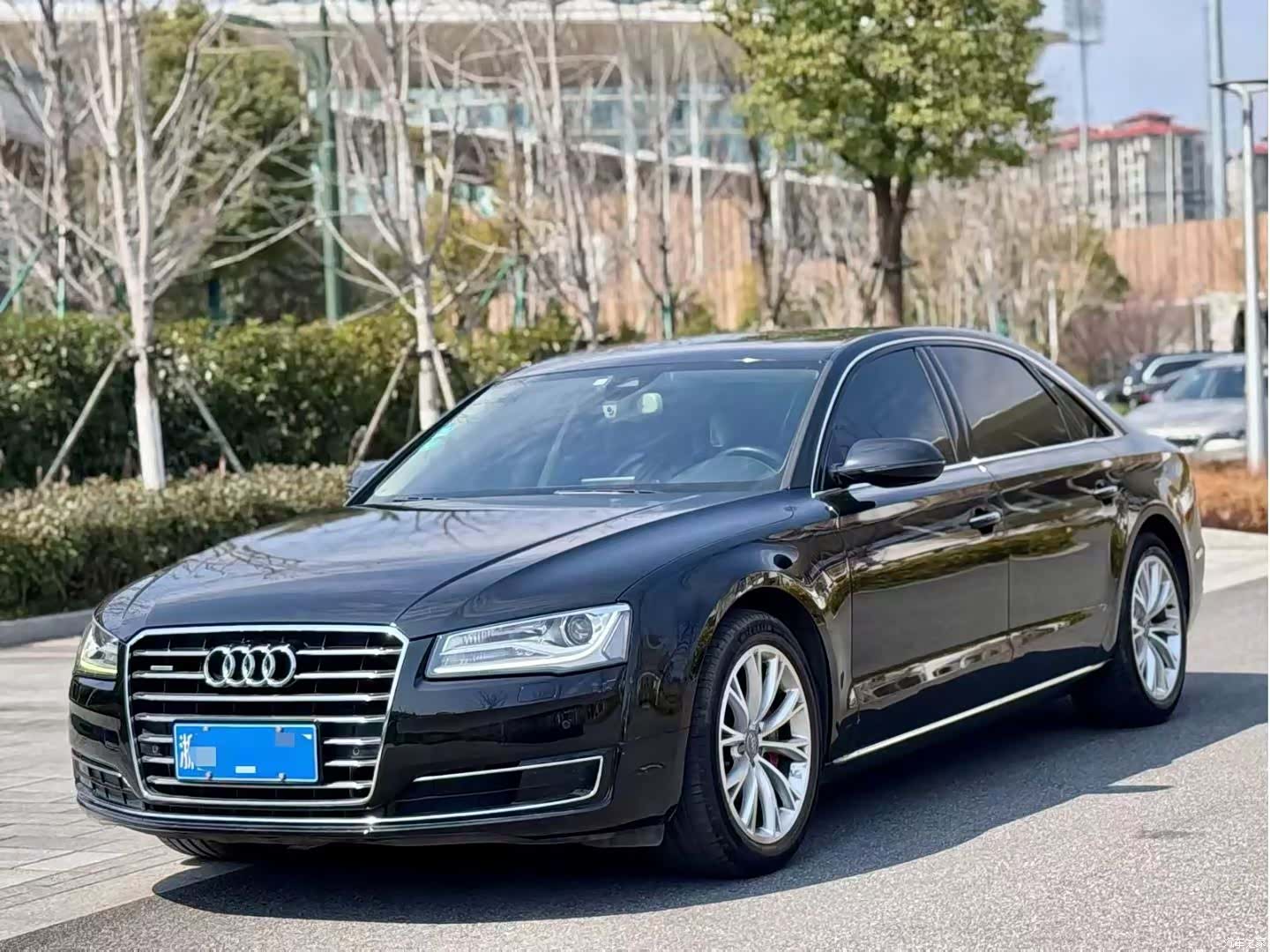 Audi A8L, 2015 1