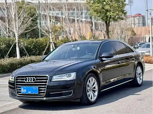 Audi A8 2015 — купить из Китая под заказ