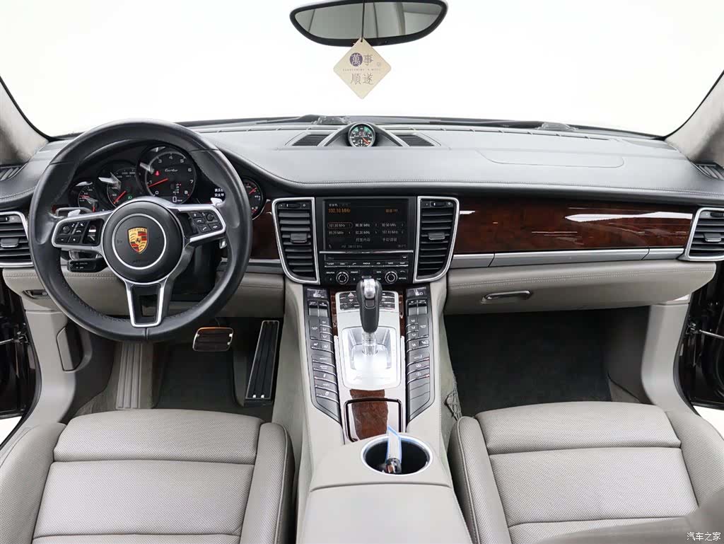 Porsche Panamera, 2011 14
