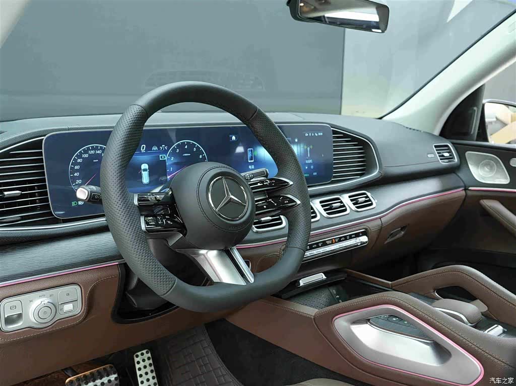 Mercedes-Benz GLS, 2025 7