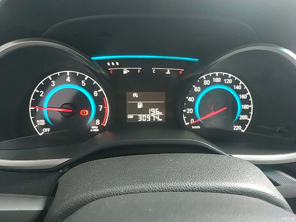 Chevrolet 320, 2018 12