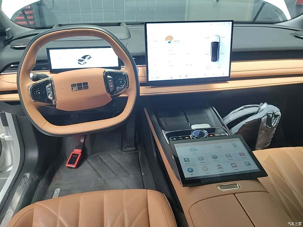 Geely 8, 2025 10