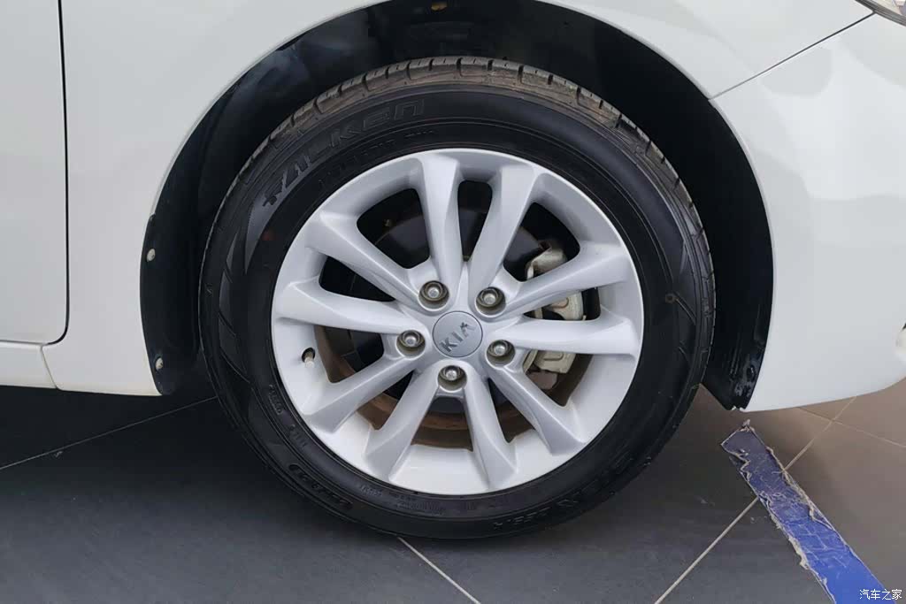 Kia K3, 2016 6