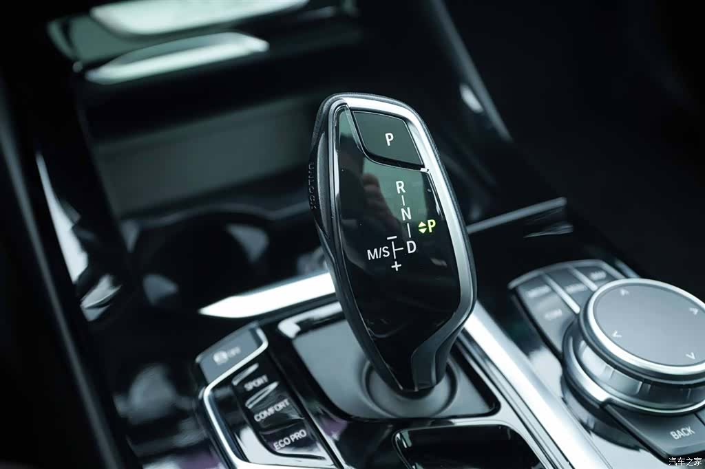 BMW X3, 2019 9