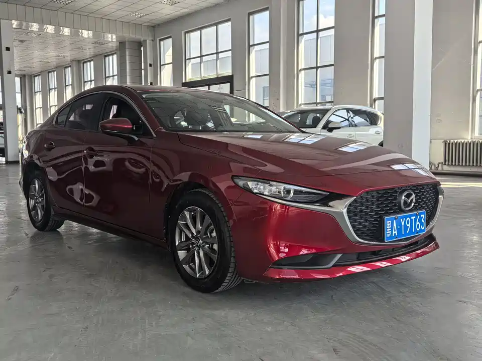Mazda 3 Angkesaila