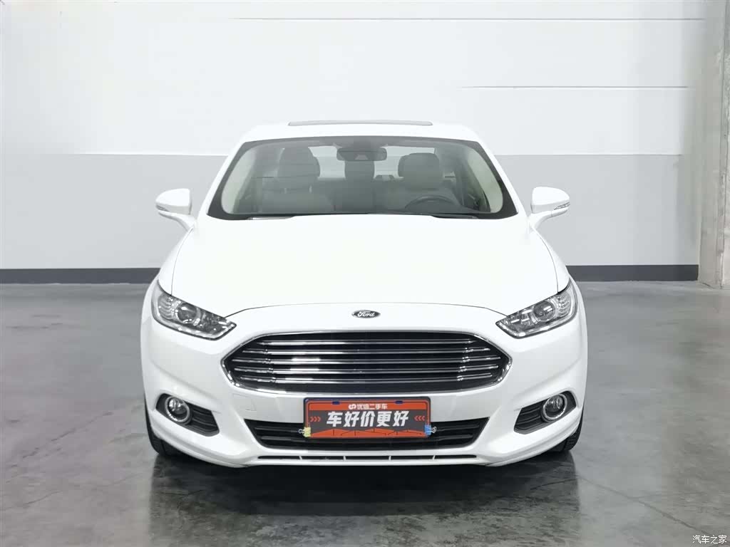Ford Mondeo, 2014 3