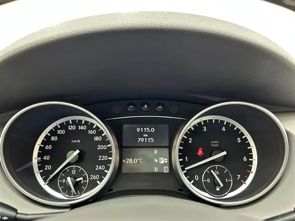 Mercedes-Benz R-class