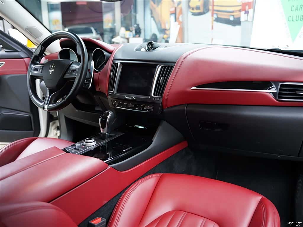 Maserati Levante, 2018 42