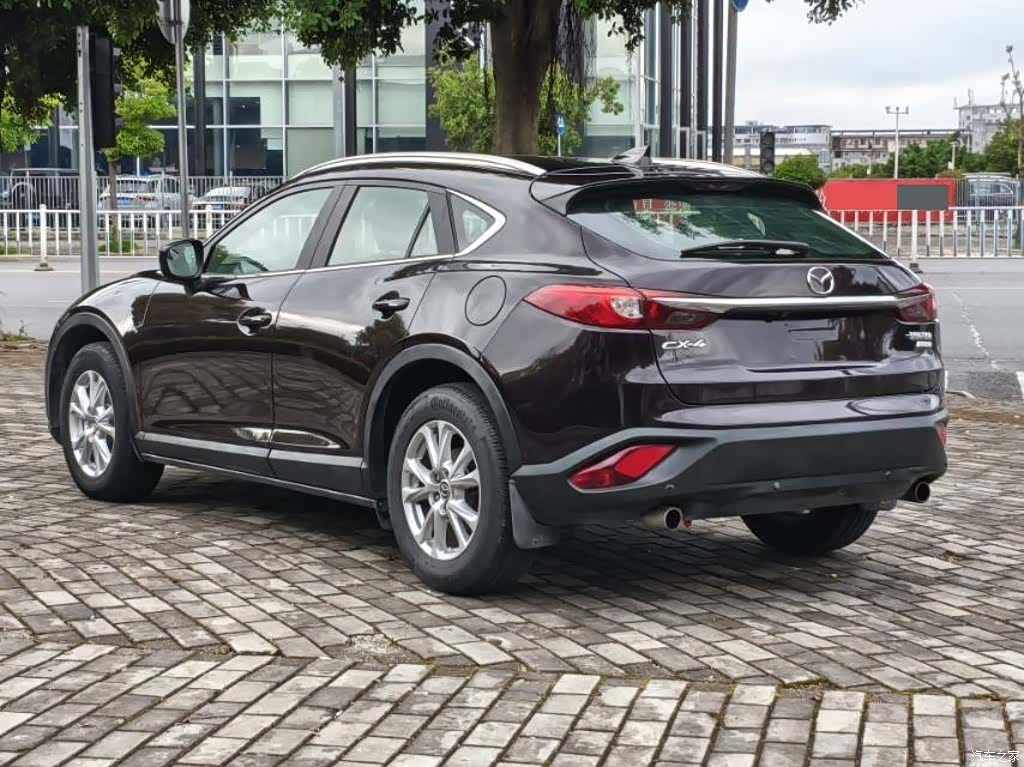 Mazda CX-4, 2017 7