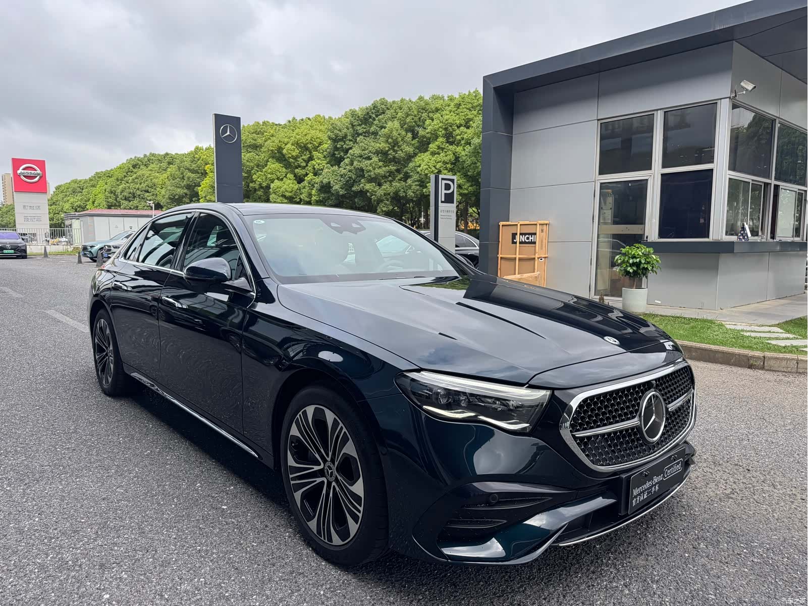 Mercedes-Benz E-Class, 2024 3