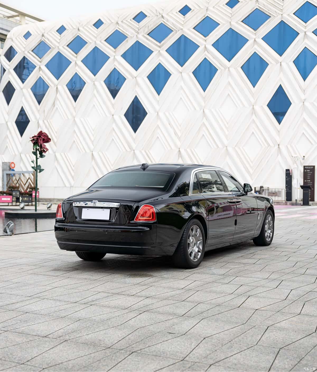 Rolls-Royce Ghost, 2019 4