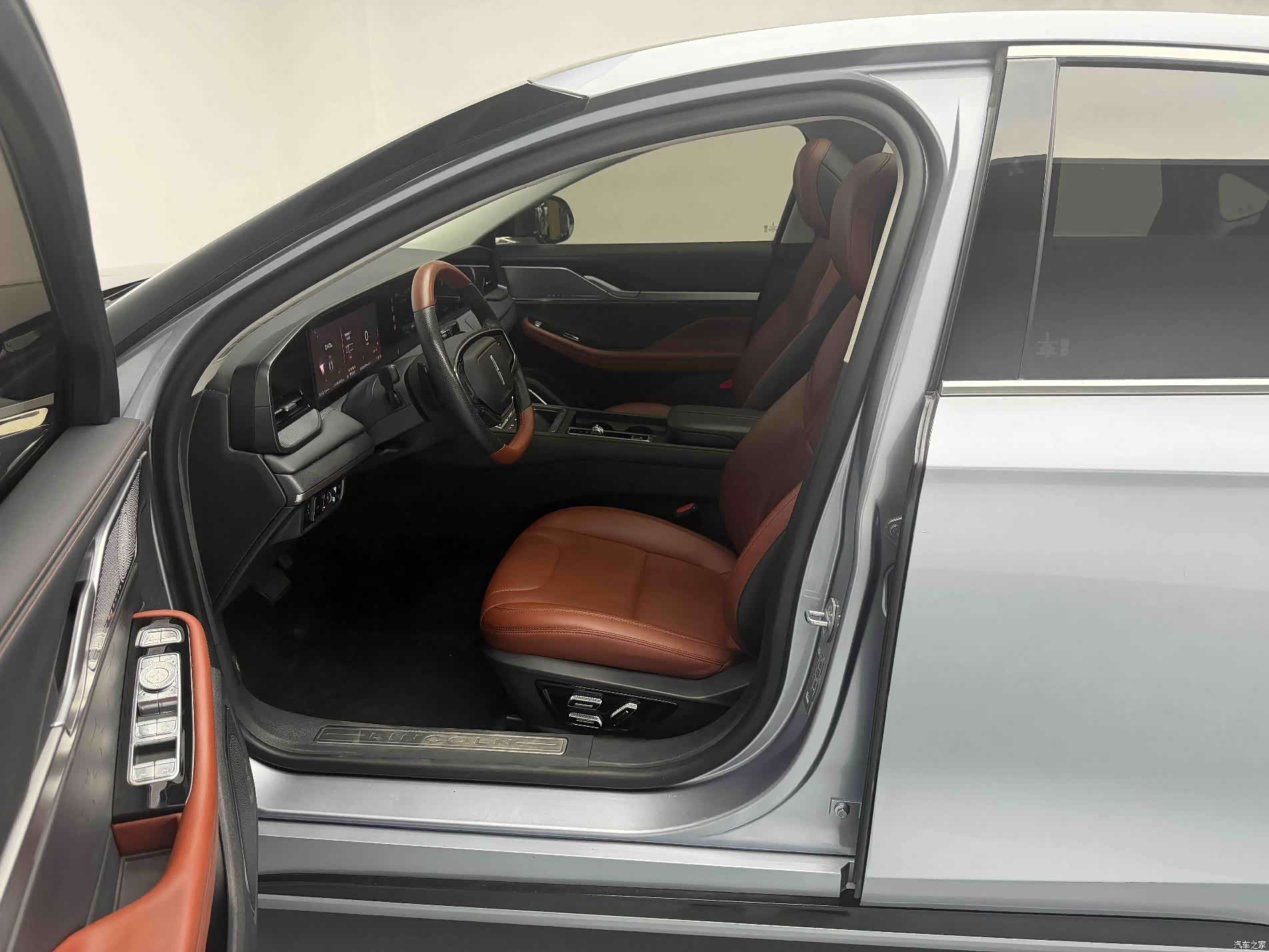 Lincoln Z, 2023 15
