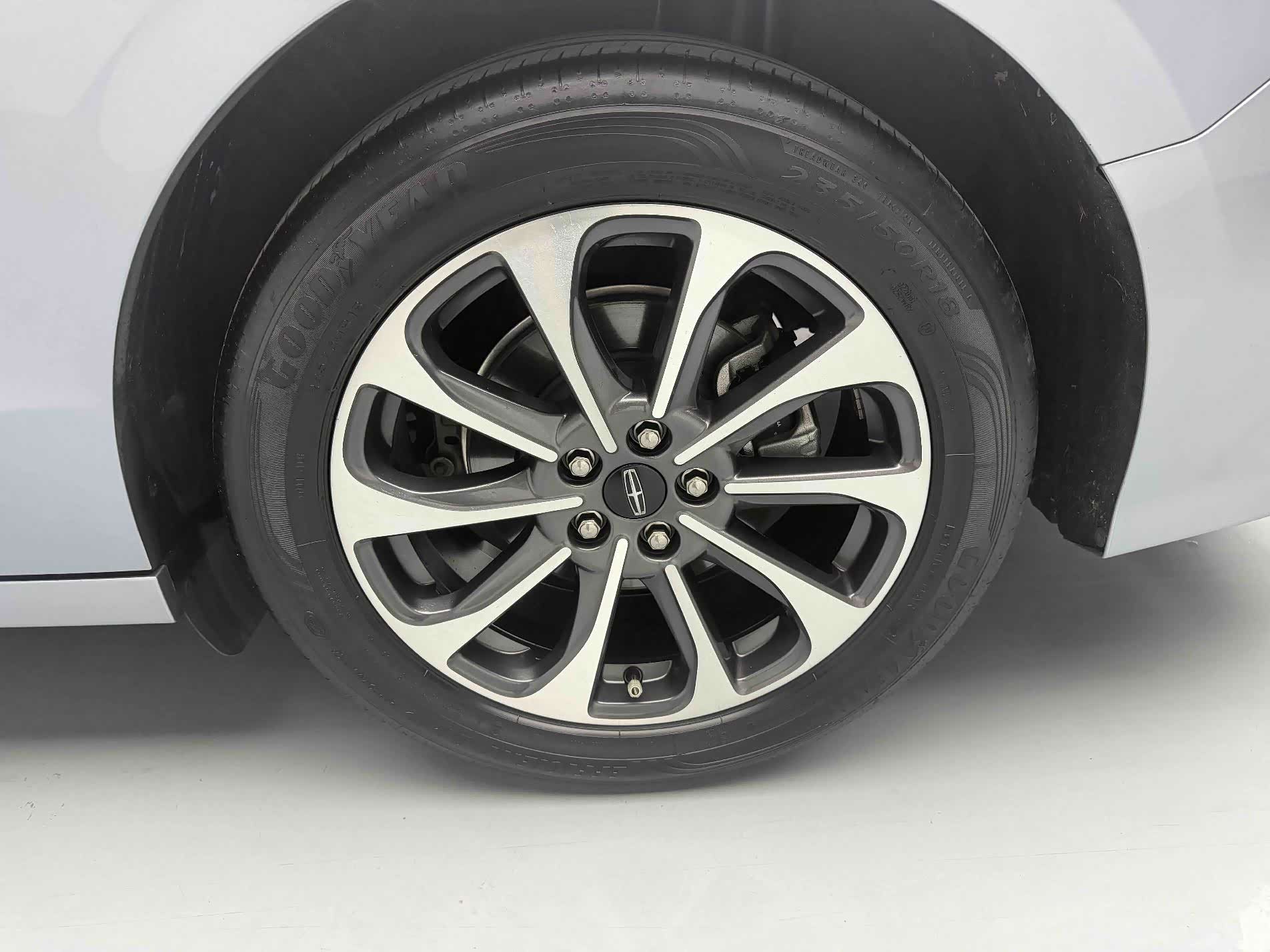 Lincoln Z, 2023 13