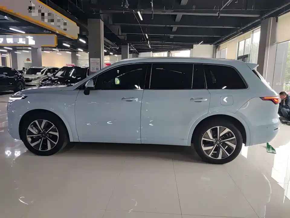 Li Auto Ideal ONE