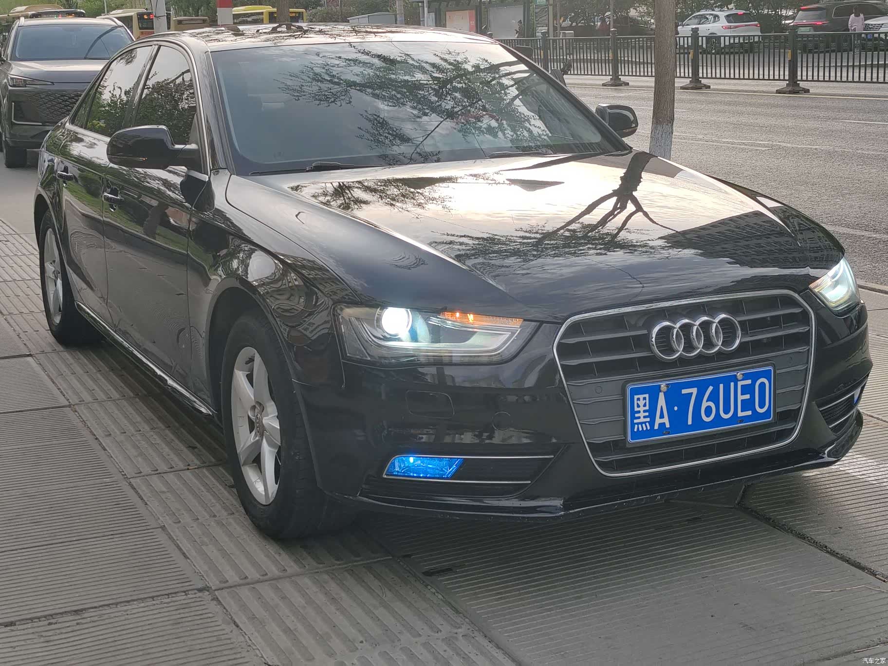 Audi A4L, 2014 1