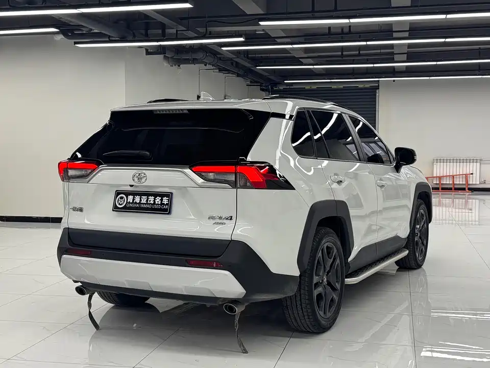 Toyota RAV4 Rongfang