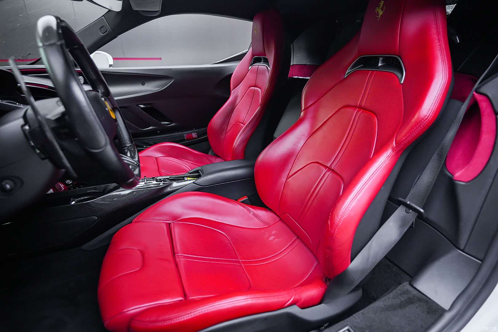 Ferrari SF90, 2022 8