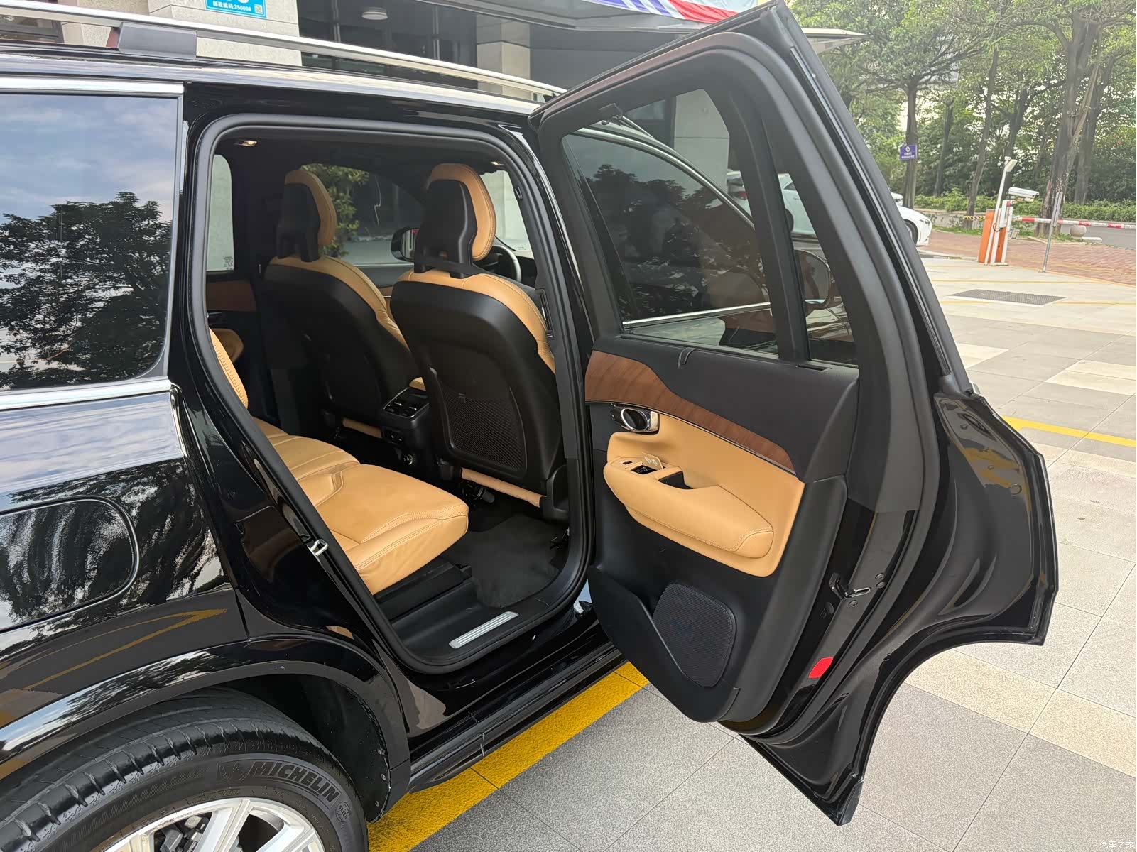 Volvo XC90, 2018 16