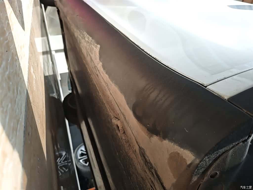Tesla Model Y, 2022 21