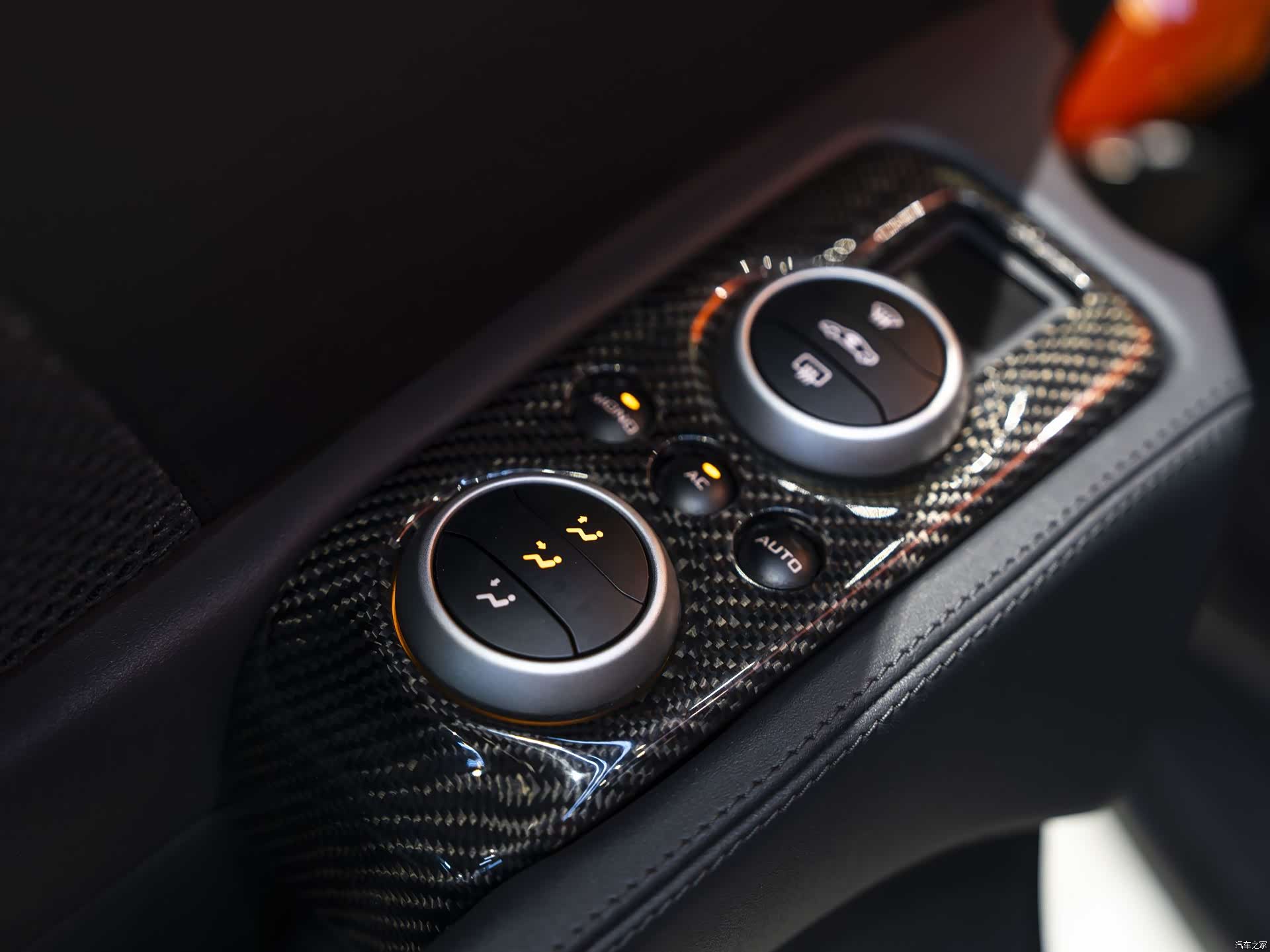 McLaren 12C, 2014 20