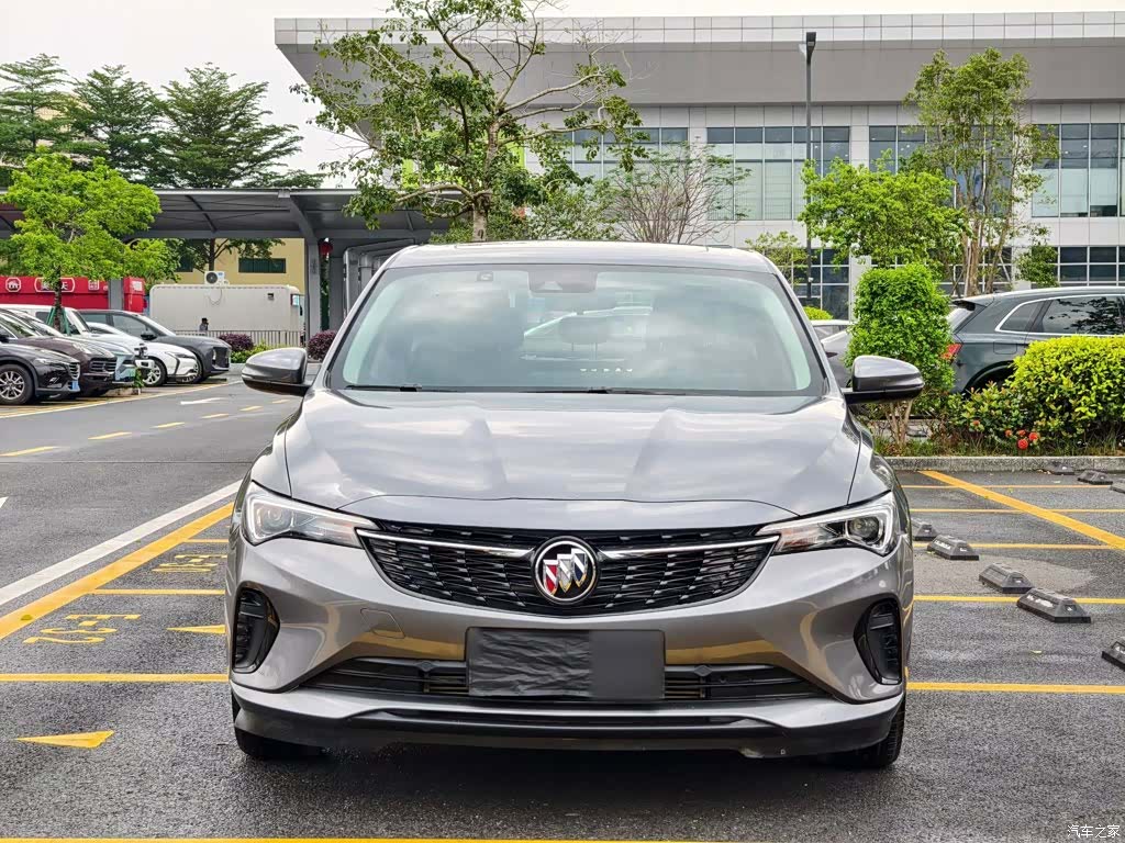 Buick Verano, 2022 11