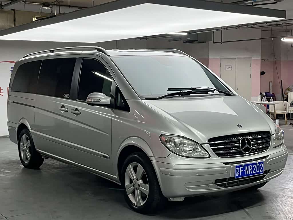 Mercedes-Benz Viano