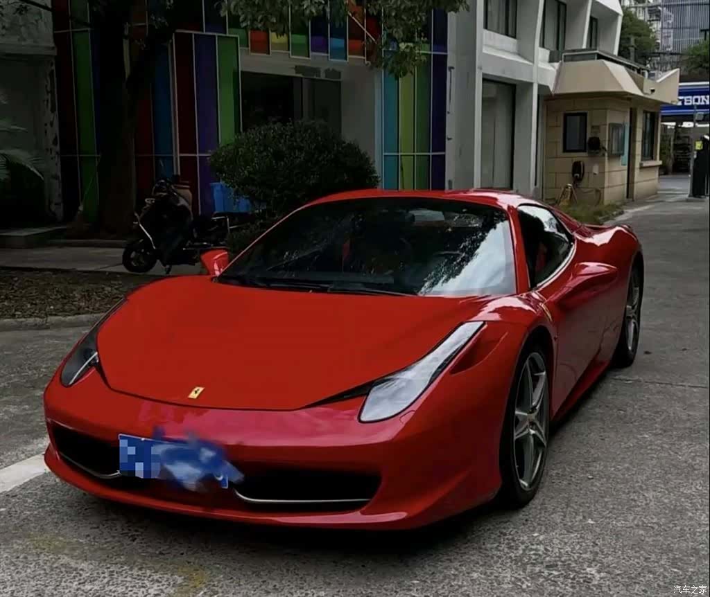 Ferrari 458, 2015 1