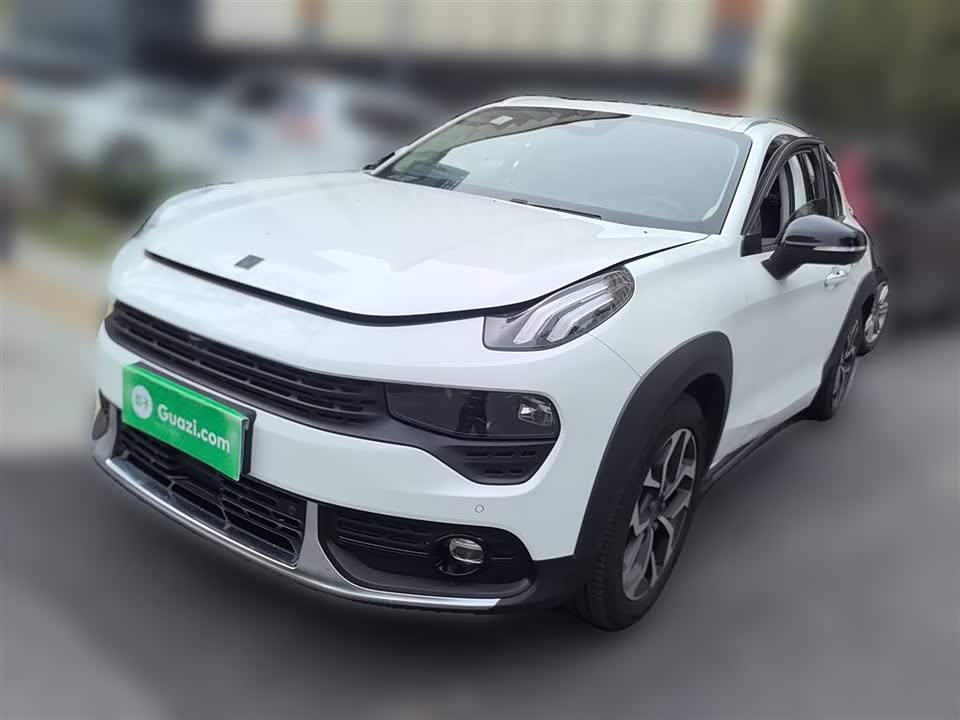 Lynk & Co 02