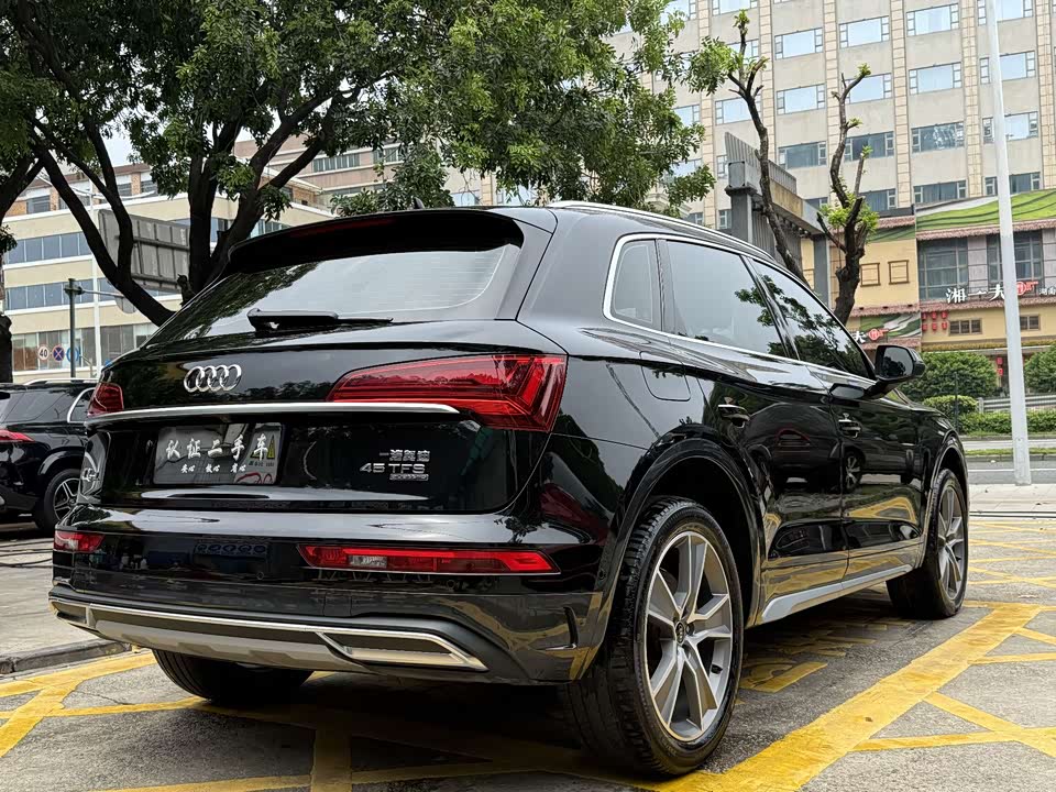 Audi Q5L
