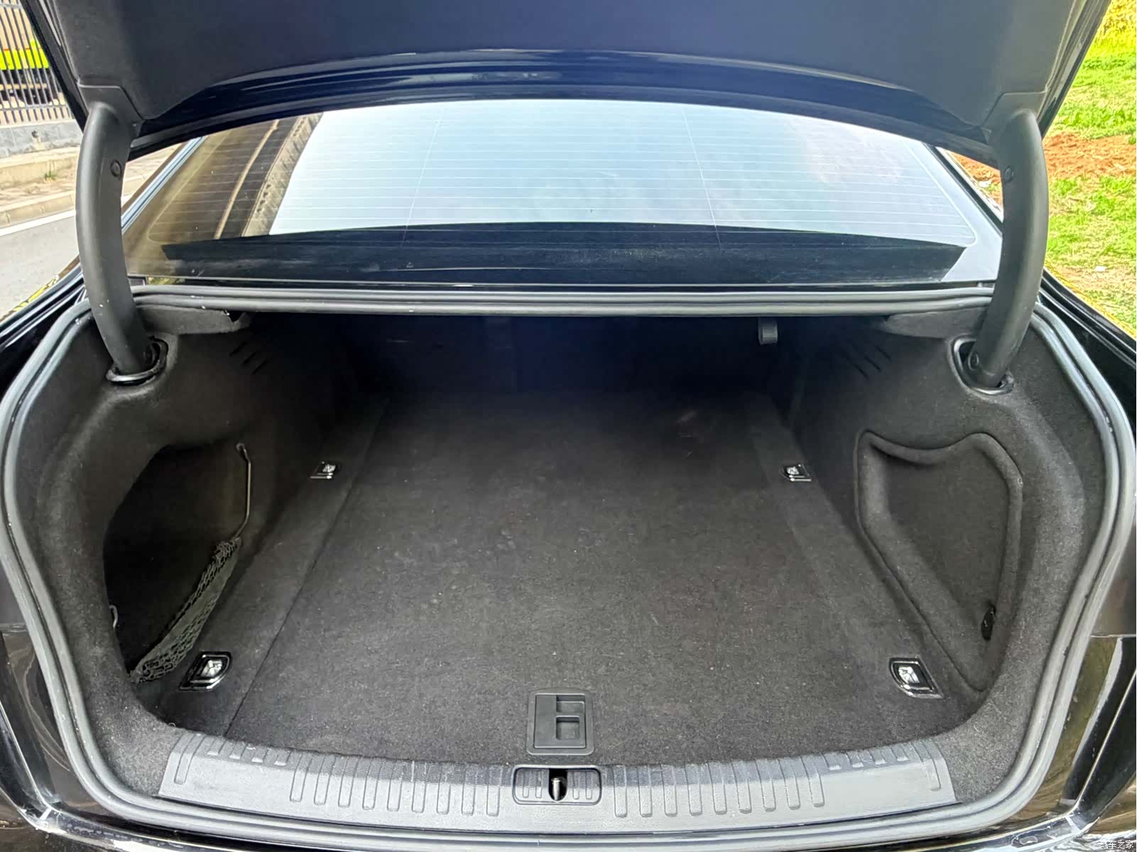 Audi A6L, 2022 10