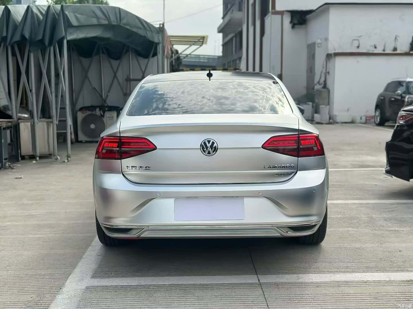 Volkswagen Lamando, 2020 8