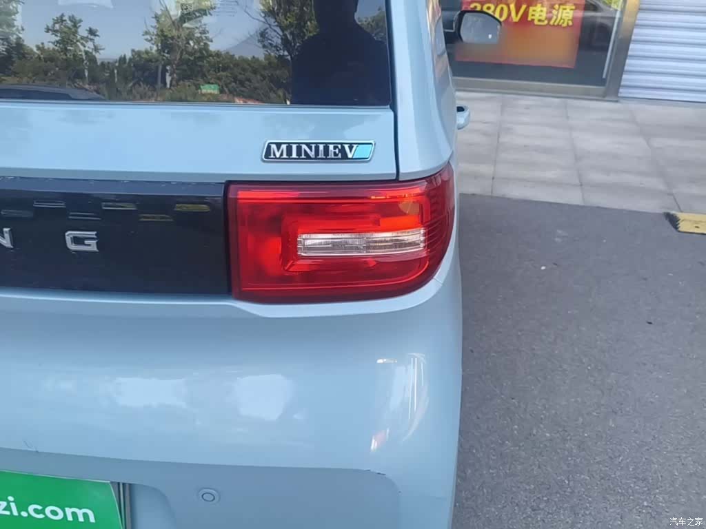 Wuling MINIEV, 2021 8