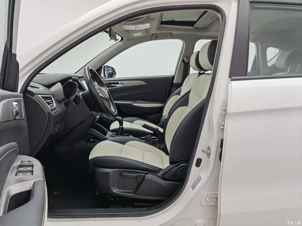 Changan CS35, 2018 10