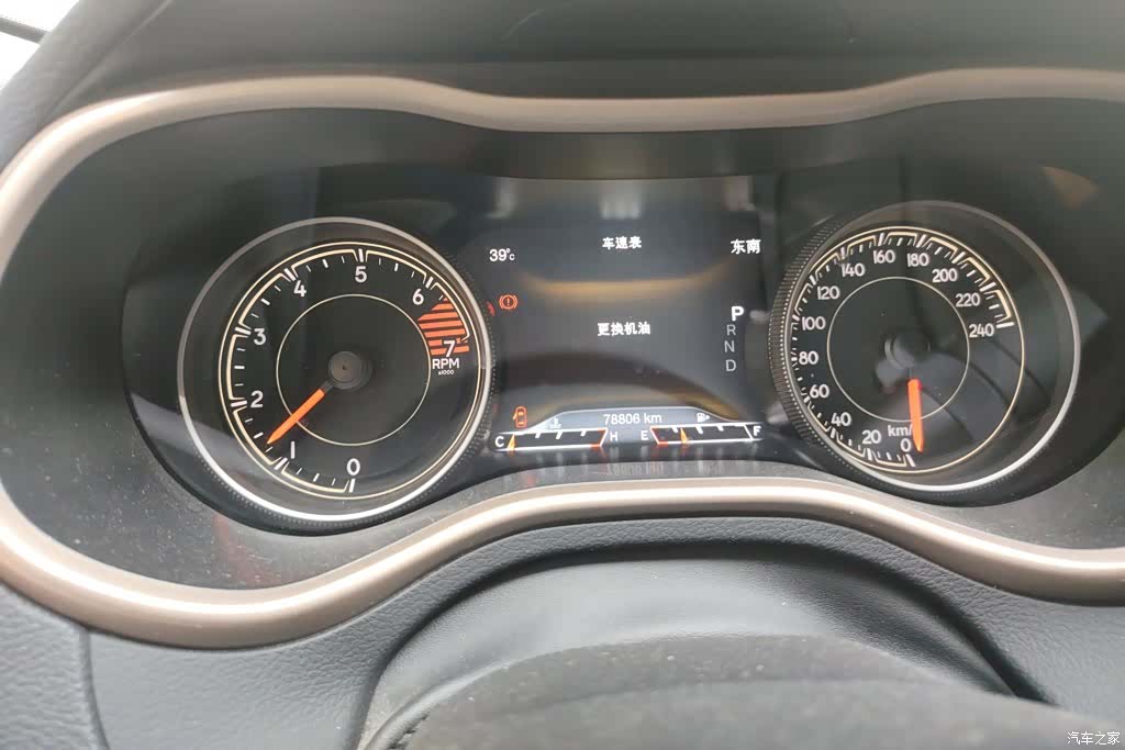 Jeep Cherokee, 2016 14