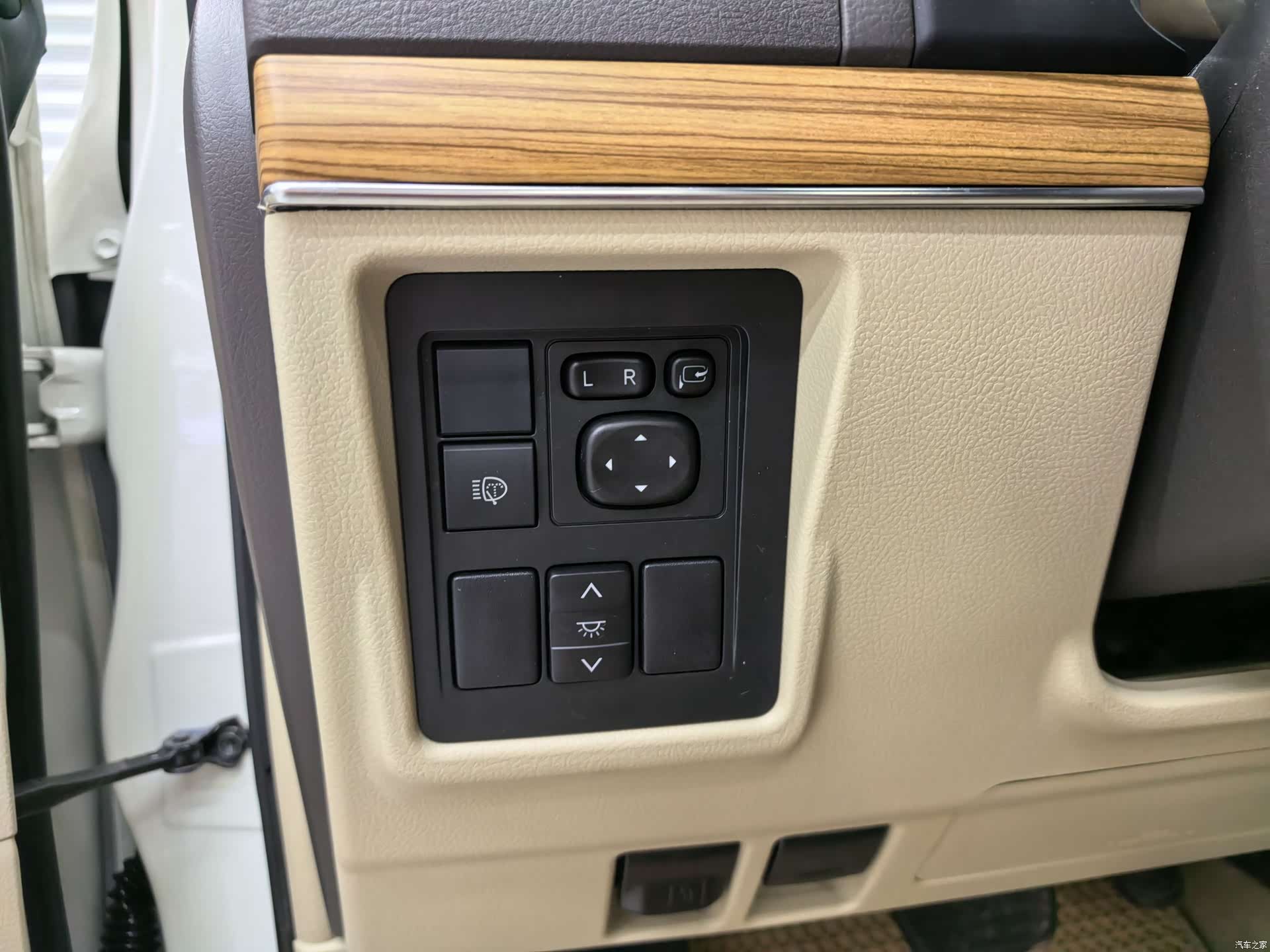 Toyota Prado, 2018 9