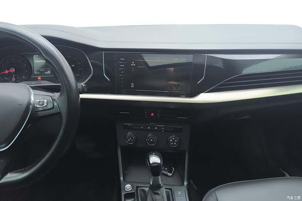 Volkswagen Passat, 2021 13