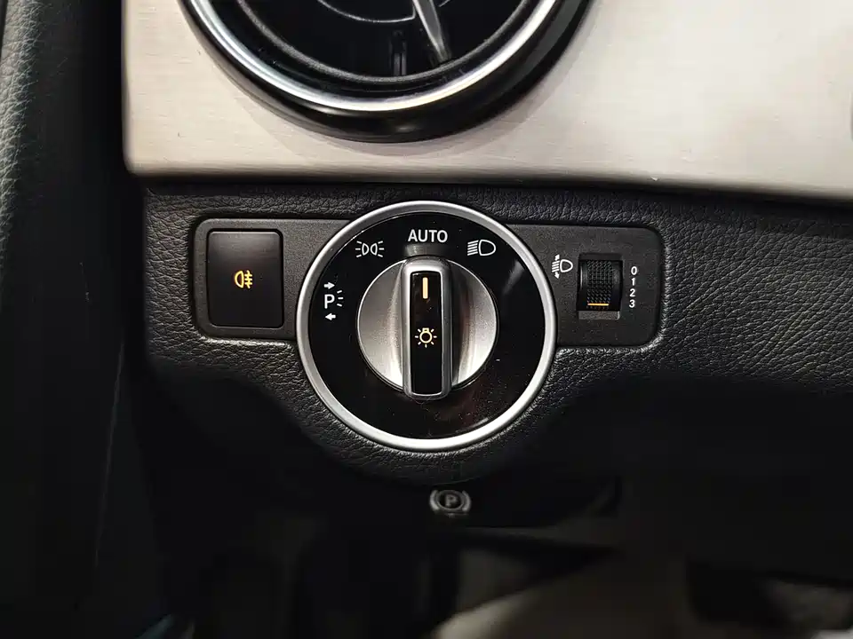 Mercedes-Benz GLK class