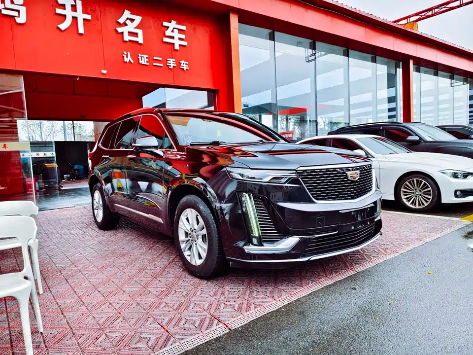 Cadillac XT6
