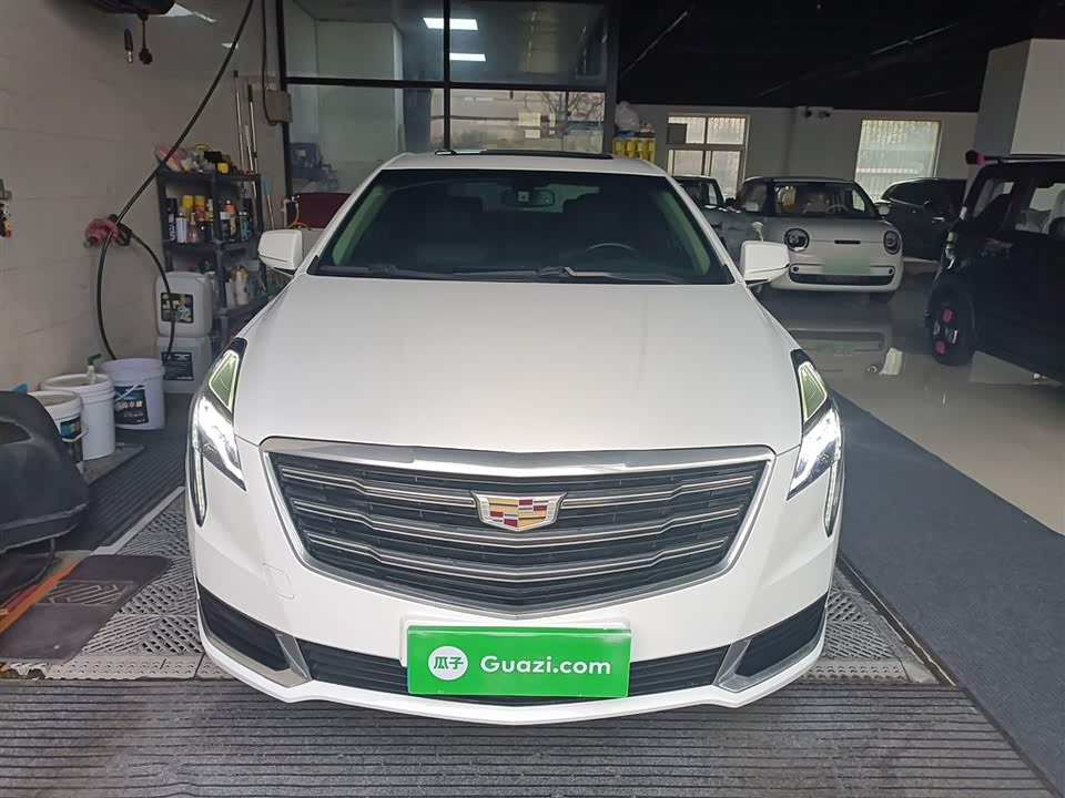 Cadillac XTS
