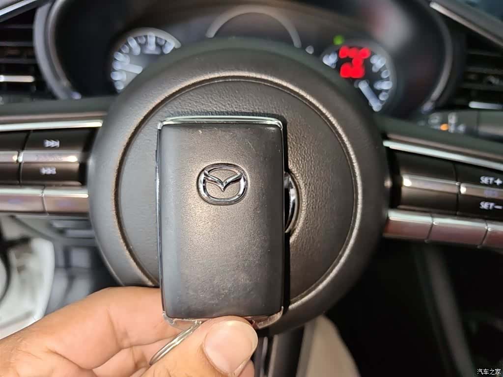 Mazda Mazda3, 2021 9