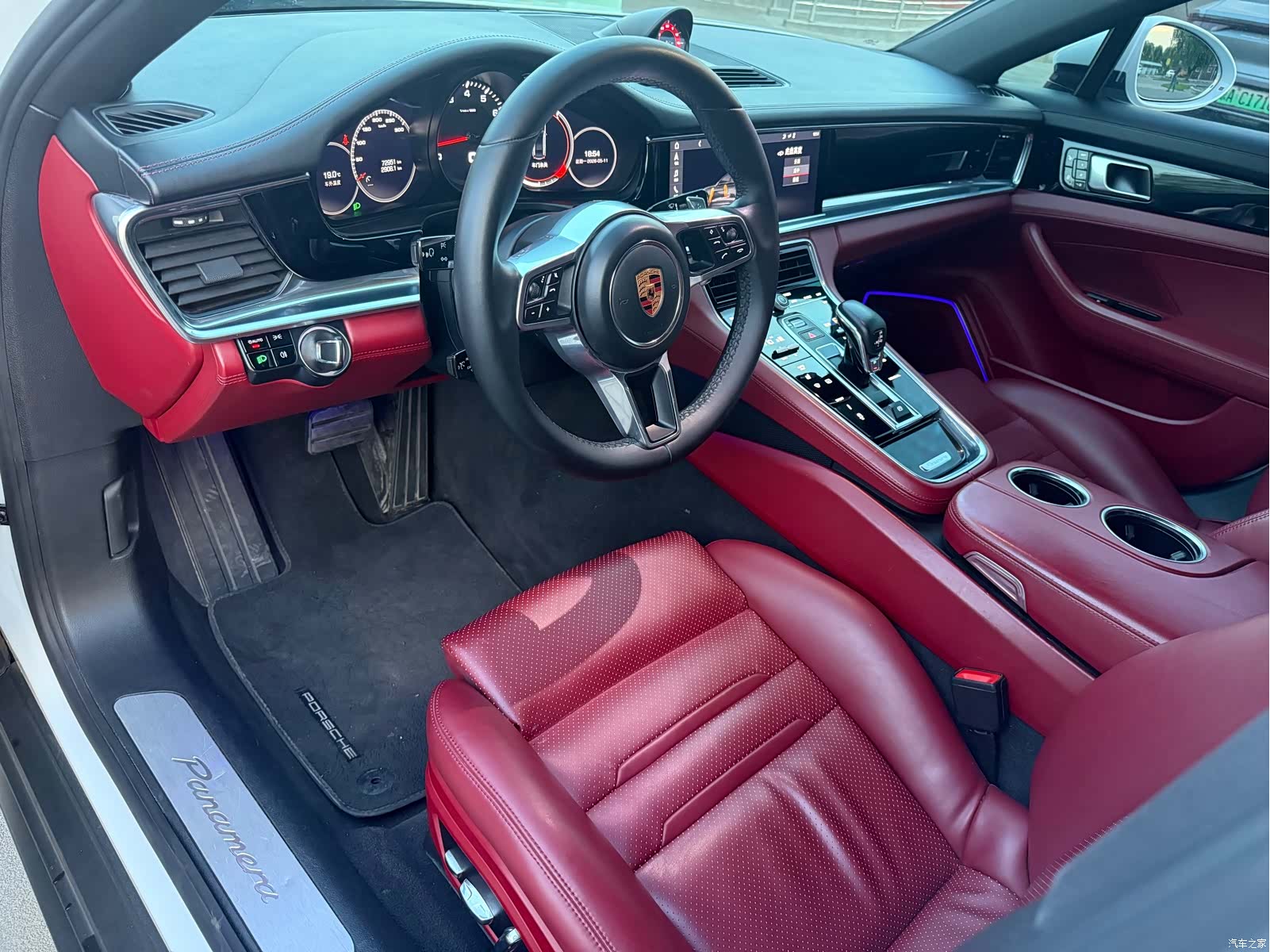 Porsche Panamera, 2019 9