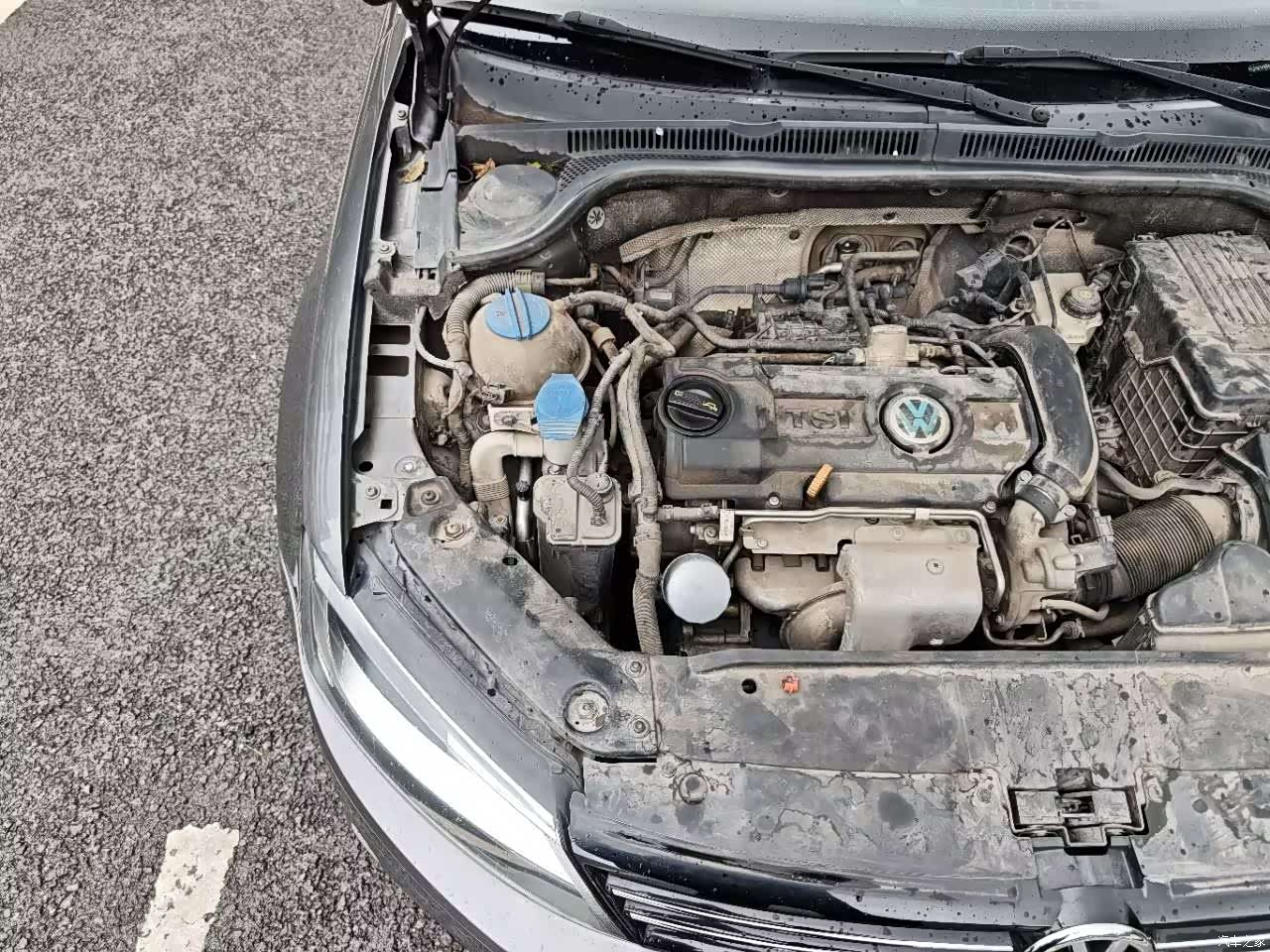 Volkswagen Sagitar, 2014 25