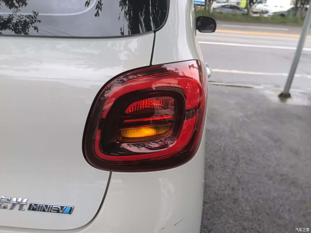 Wuling MINIEV, 2025 8