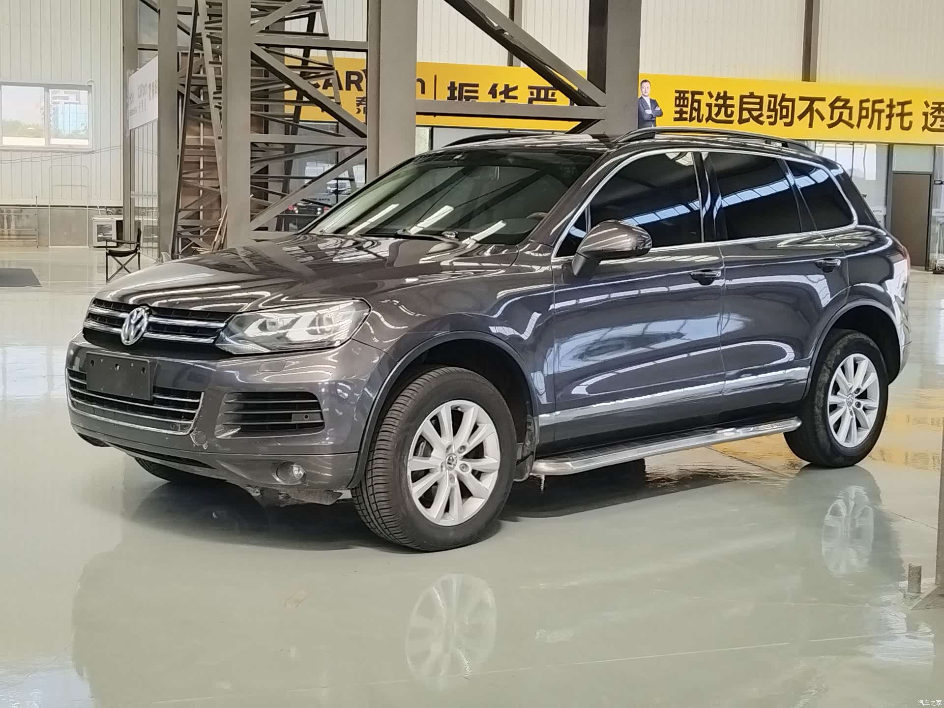 Volkswagen Touareg, 2011 1