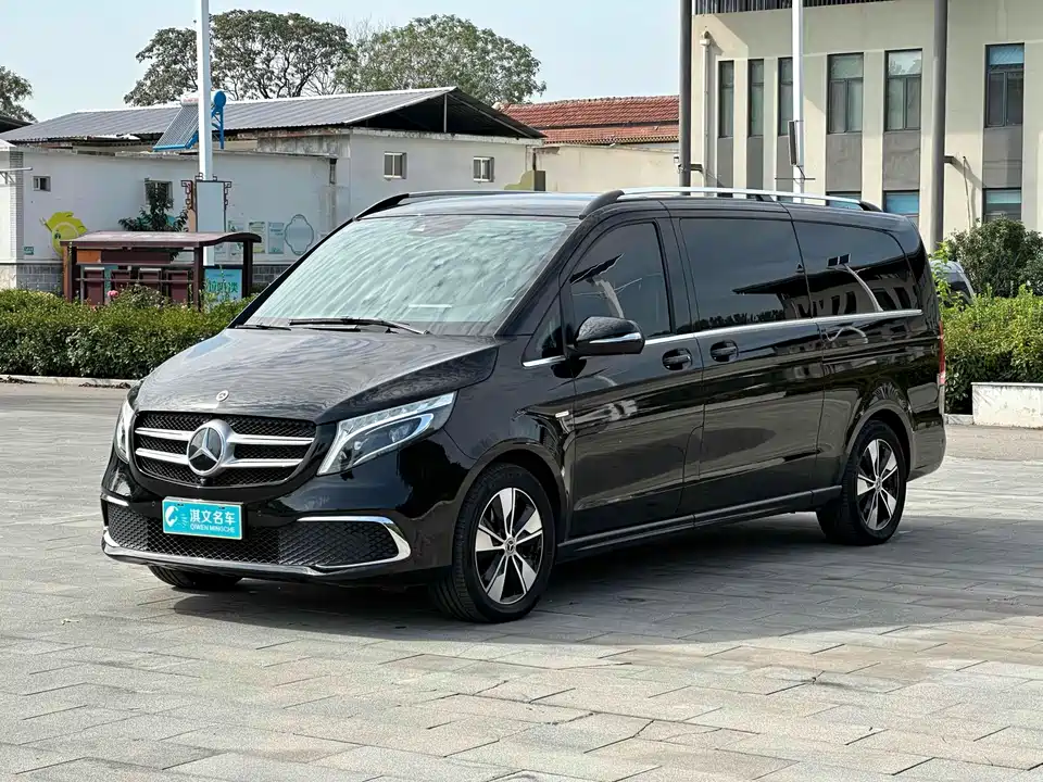 Mercedes-Benz V-class