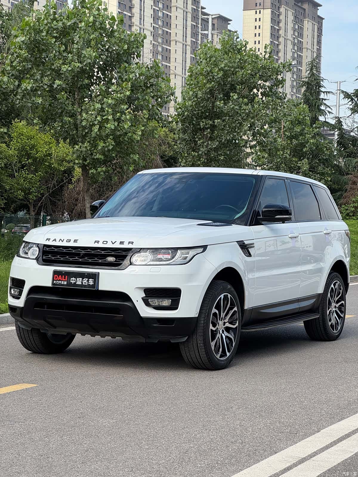 Land Rover Range Rover, 2015 1