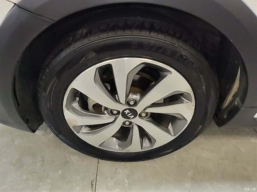 Kia KX, 2019 25